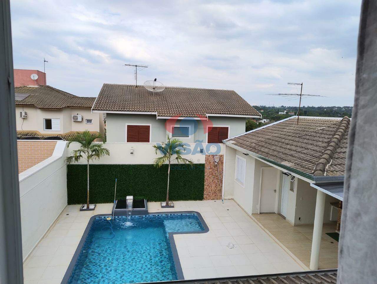 Casa em condomínio à venda no Jardim Portal de Itaici: 