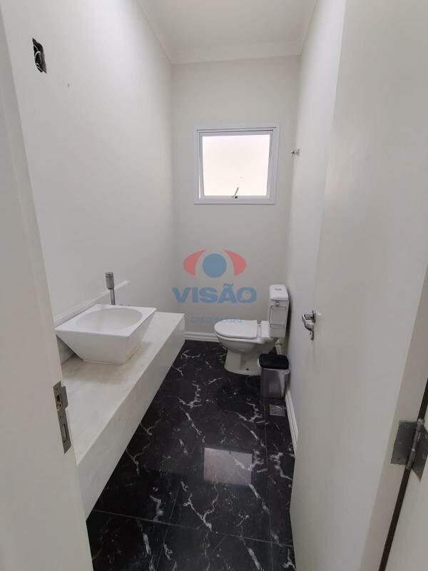 Casa em condomínio à venda no Jardim Portal de Itaici: 