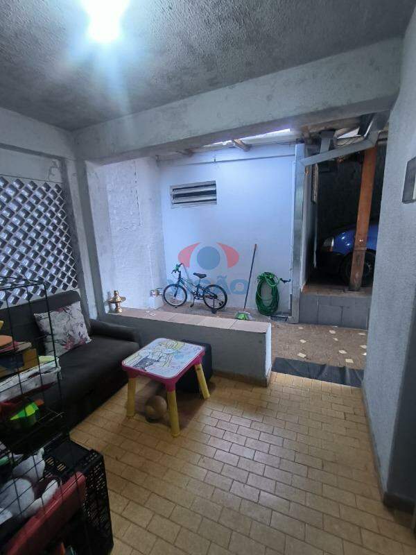 Casa à venda no Jardim Pompéia: CASA 01