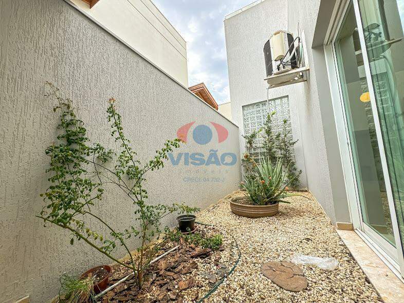 Casa - Sobrado à venda no Jardim Portal dos Ipês: 