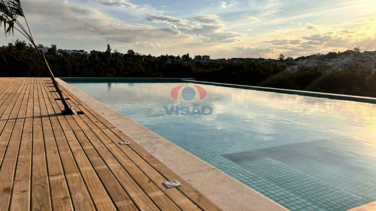 Terreno em condomínio à venda no Chácara Alvorada: