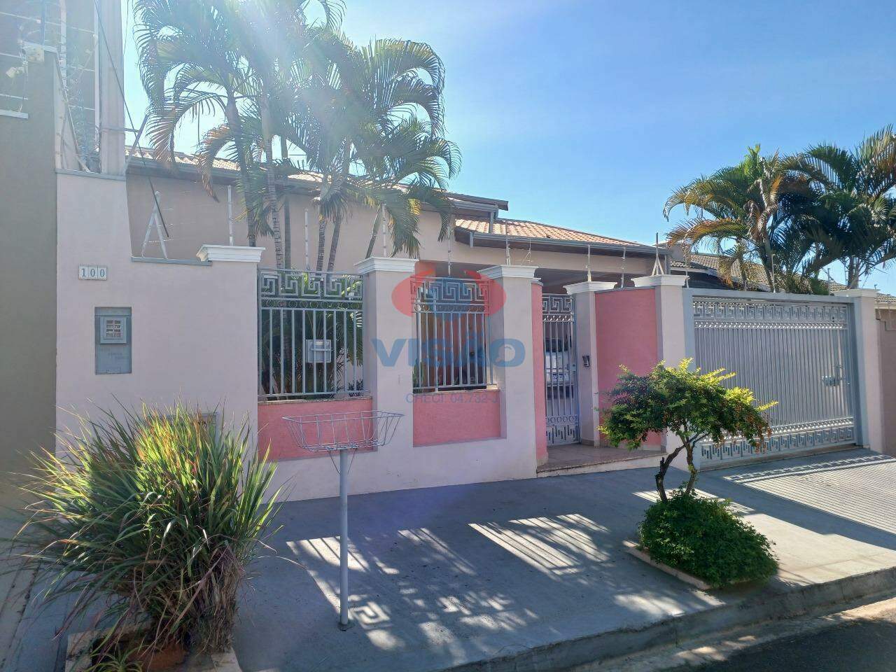 Casa à venda no Jardim Esplanada: 