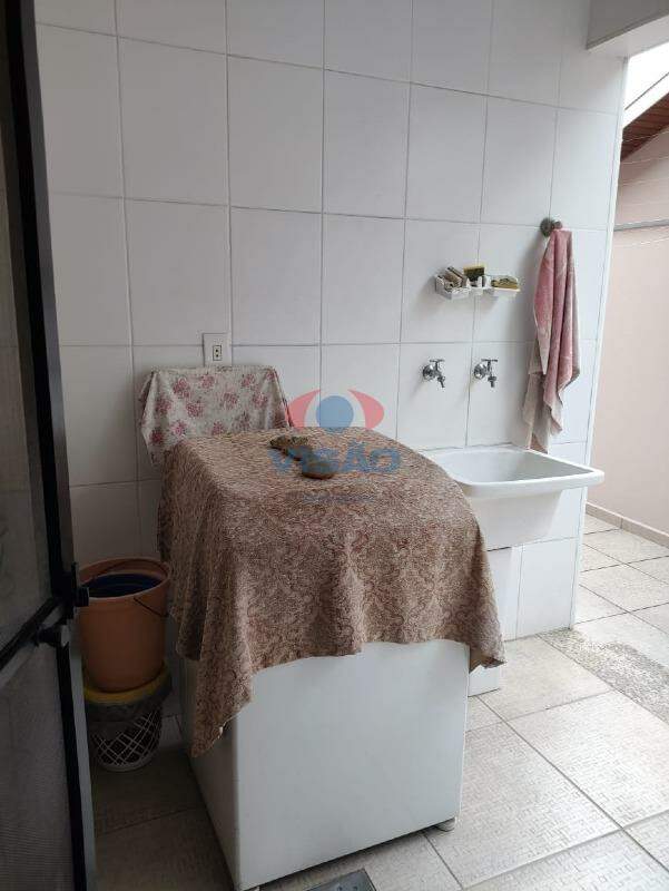 Casa à venda no Jardim Esplanada: 