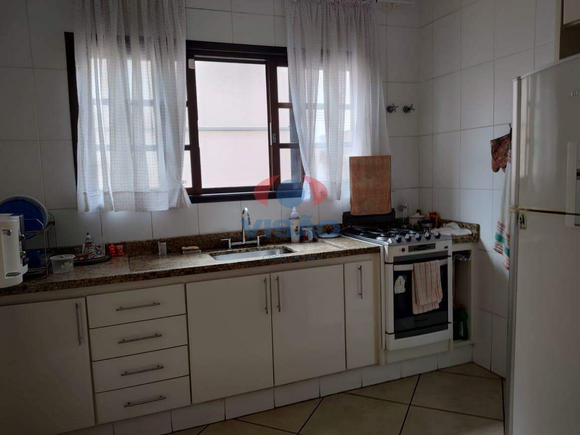 Casa à venda no Jardim Esplanada: 