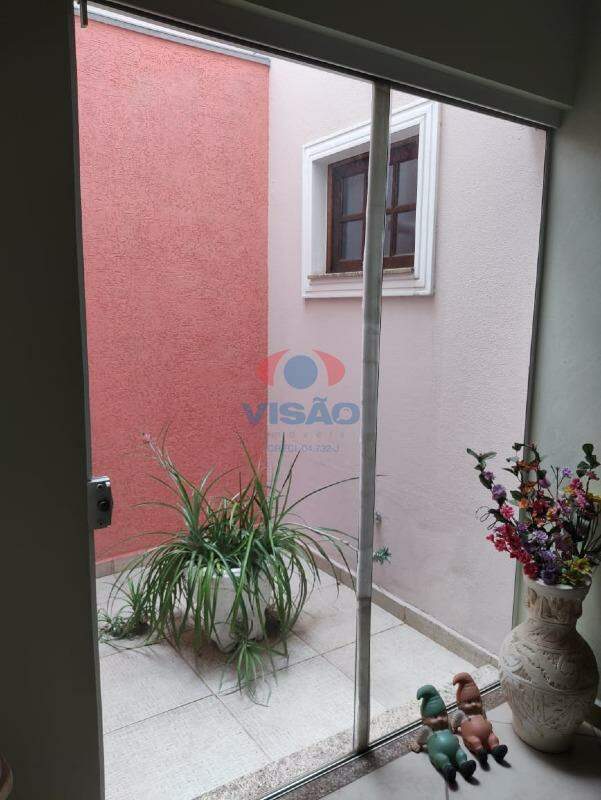 Casa à venda no Jardim Esplanada: 