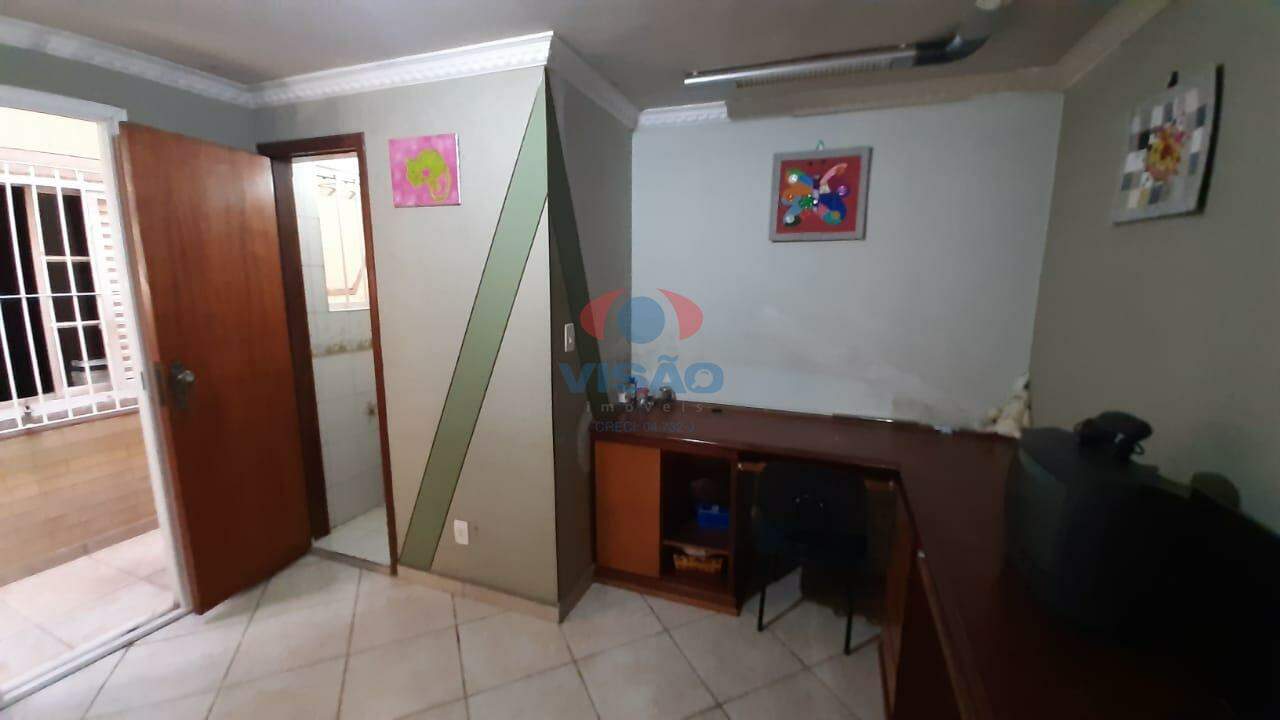 Casa à venda no Vila Vitória II: