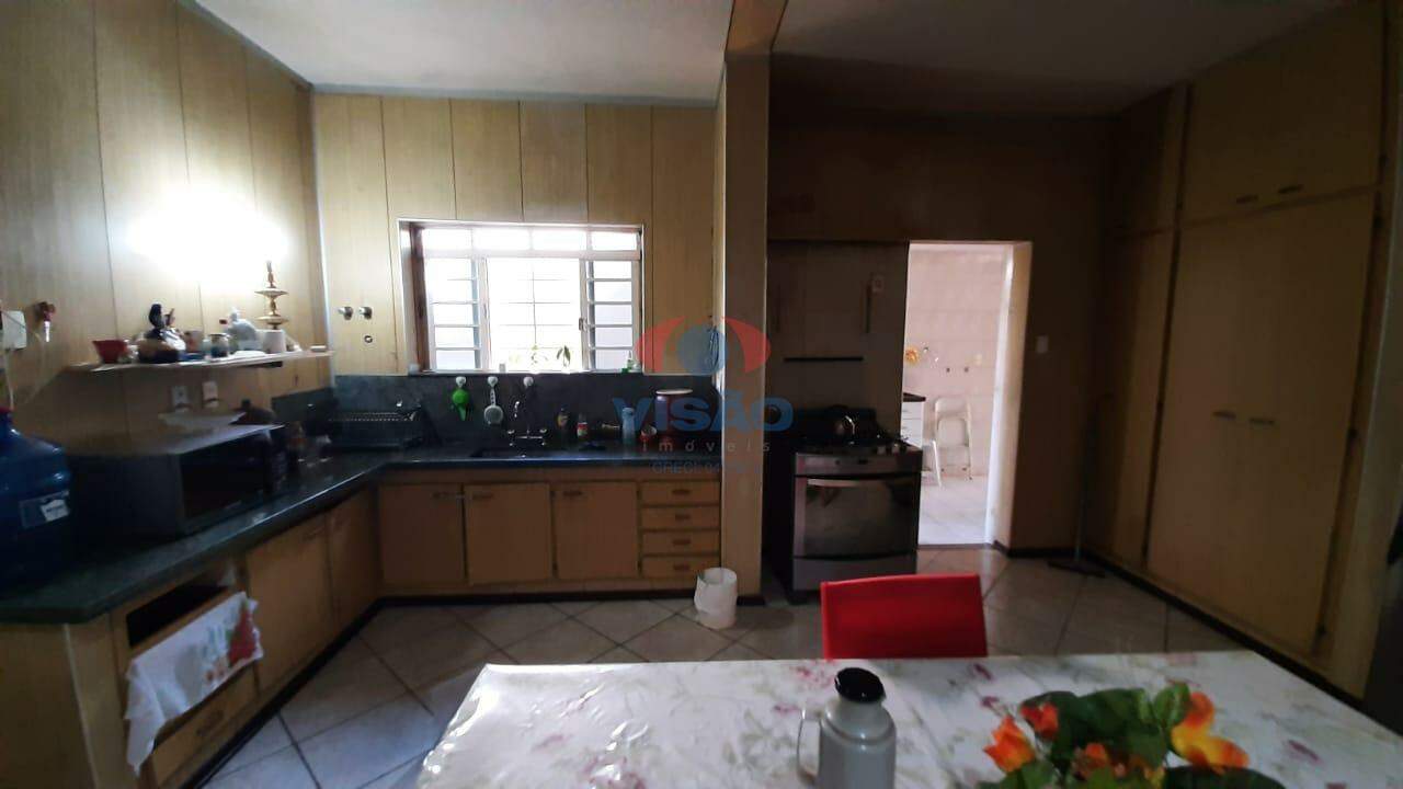 Casa à venda no Vila Vitória II: