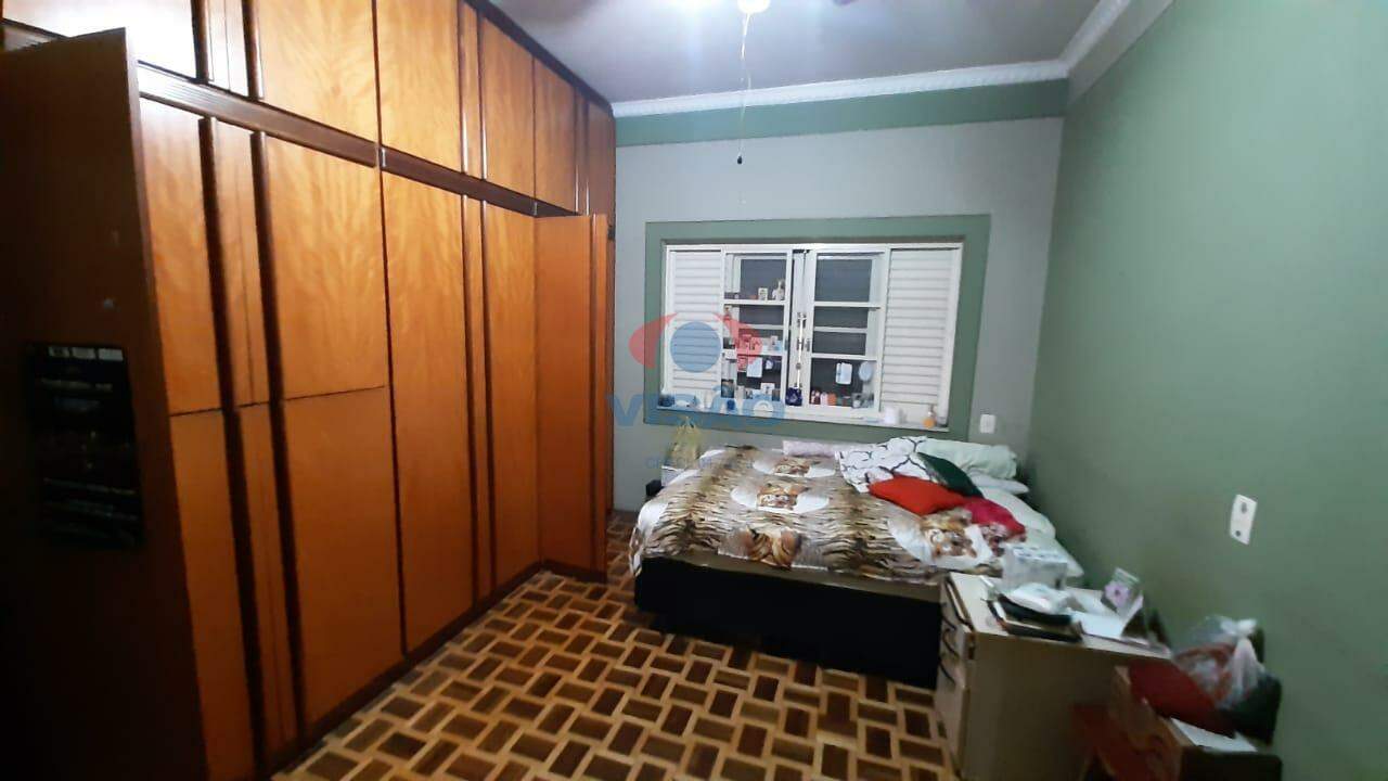 Casa à venda no Vila Vitória II: