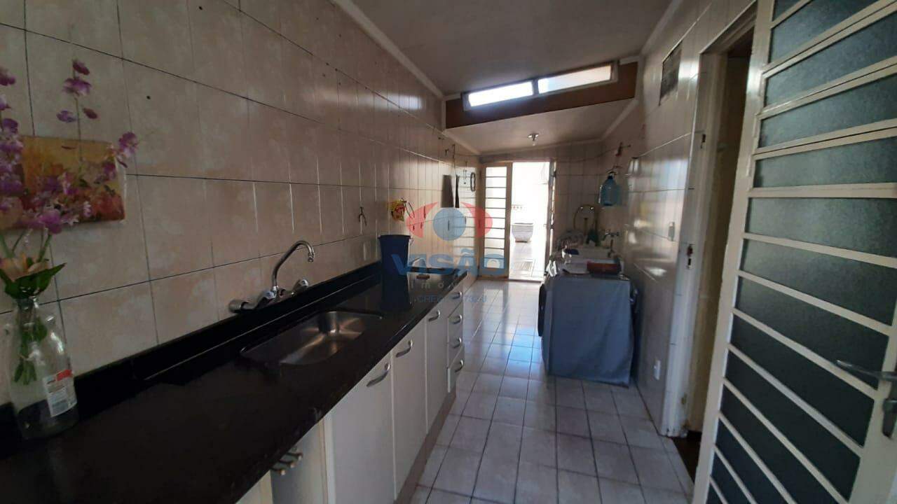 Casa à venda no Vila Vitória II: