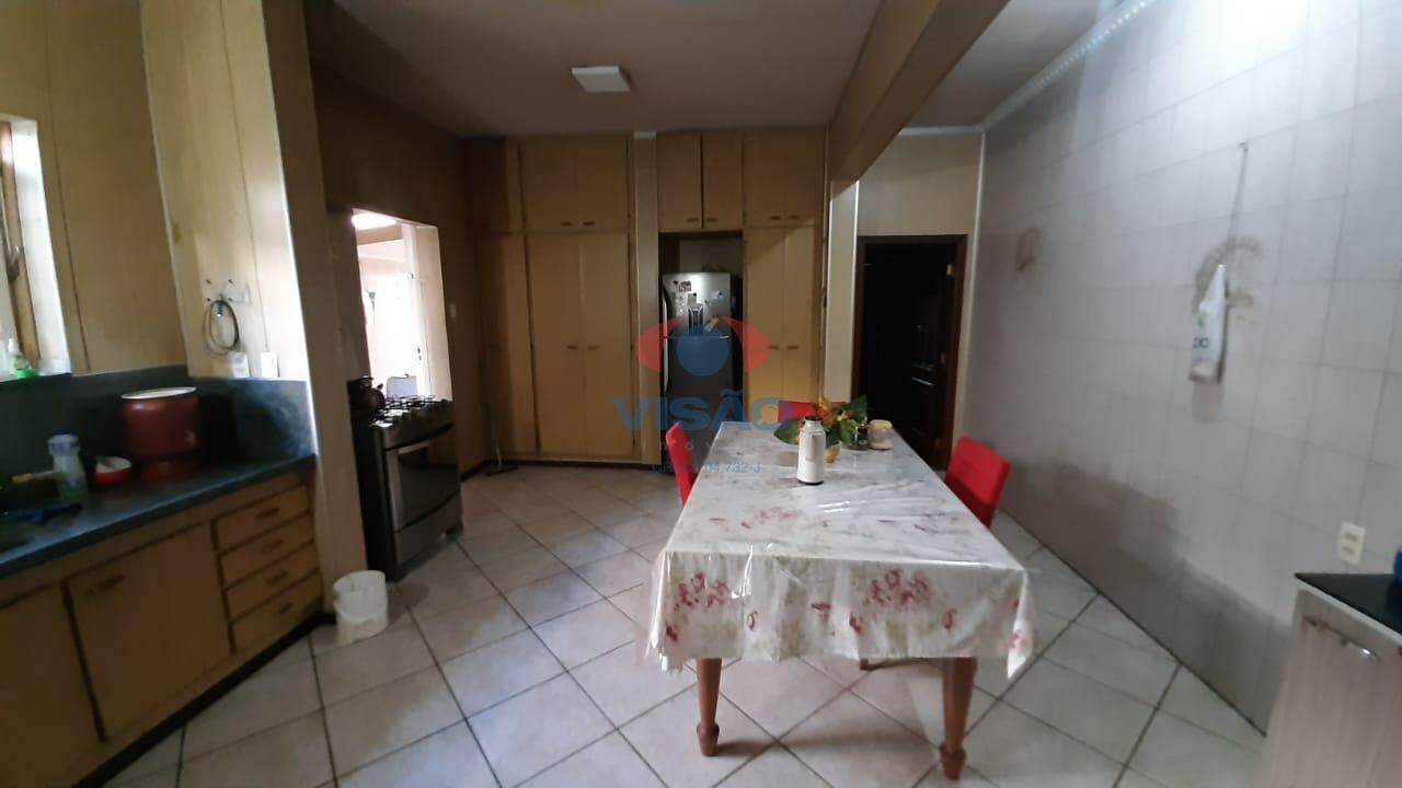 Casa à venda no Vila Vitória II: