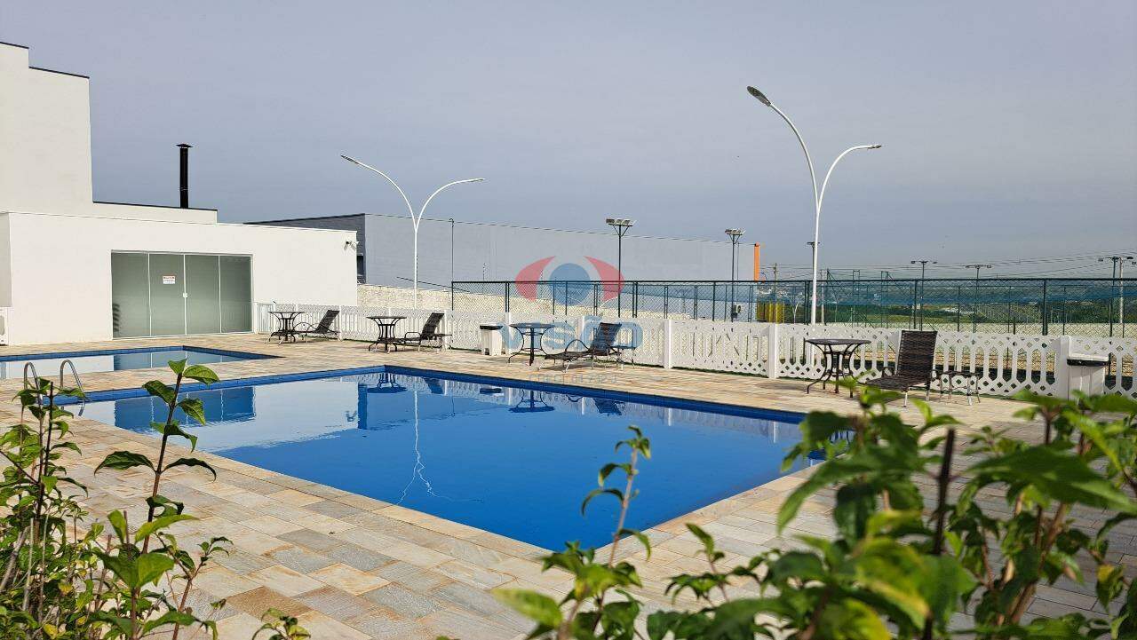 Casa em condomínio à venda no Jardim Residencial Dona Maria José: PISCINA