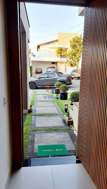 Casa em condomínio à venda no Jardim Villa Romana: