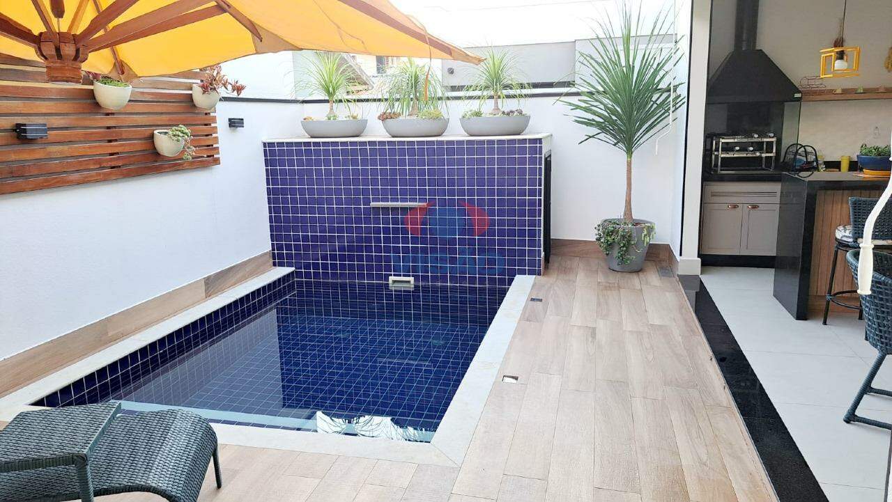 Casa em condomínio à venda no Jardim Villa Romana: 
