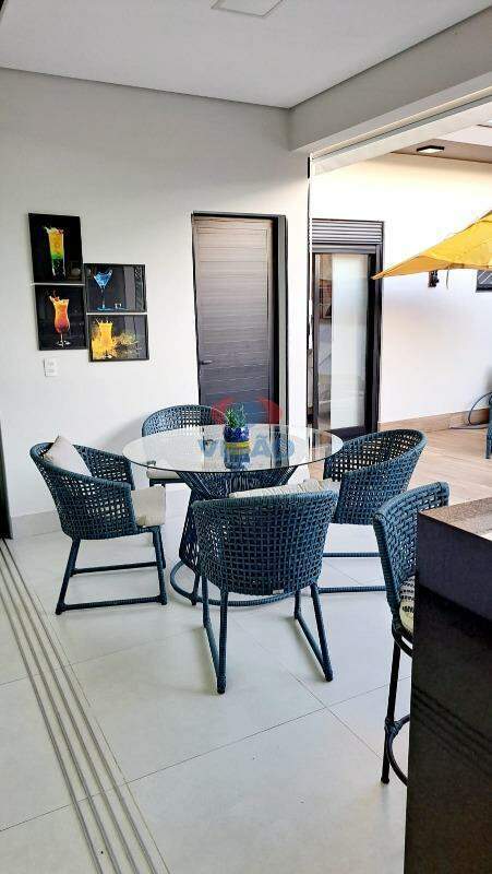 Casa em condomínio à venda no Jardim Villa Romana: 