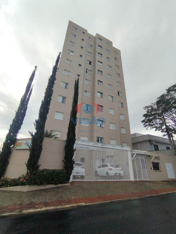 Apartamento à venda no Bairro Pau Preto: 