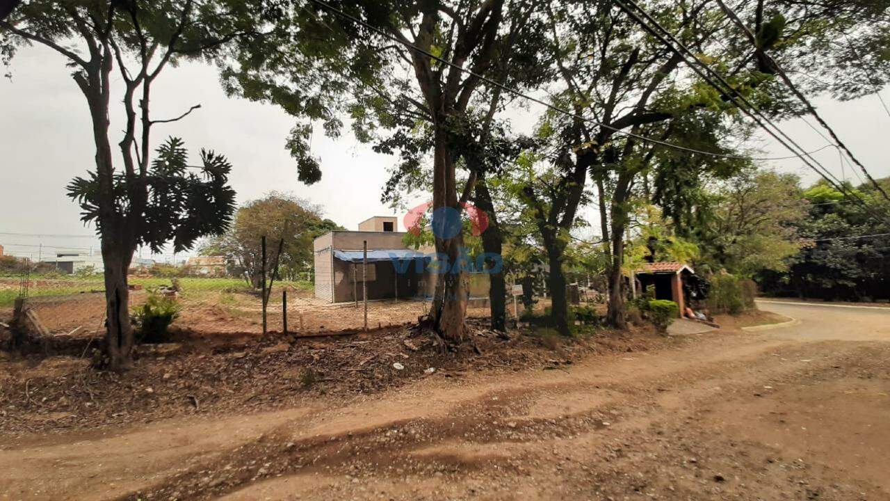 Terreno à venda no Chácara Alvorada: 