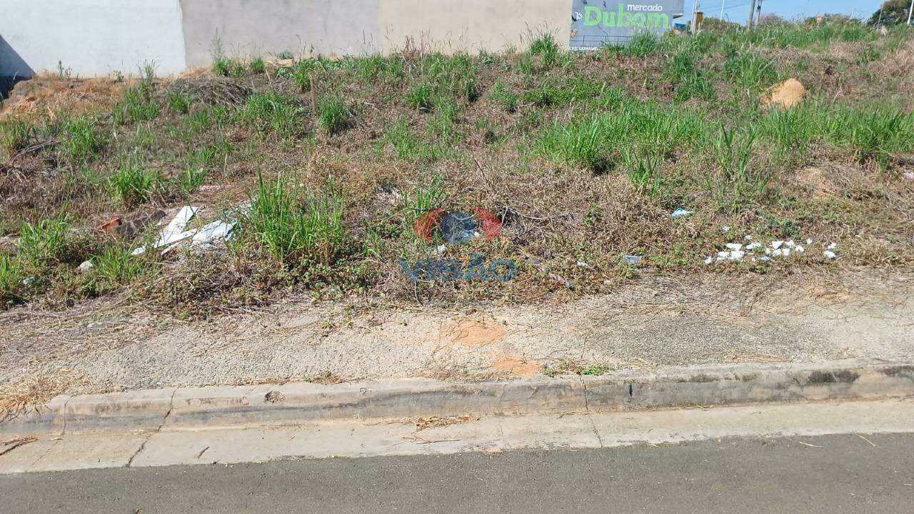 Terreno à venda no Jardim Moriyama: 