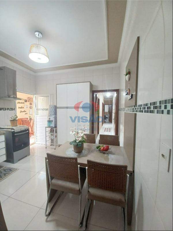 Casa à venda no Parque Boa Esperança: 