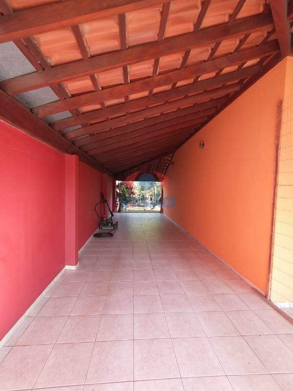 Chácara à venda no Parque das Bandeiras: 