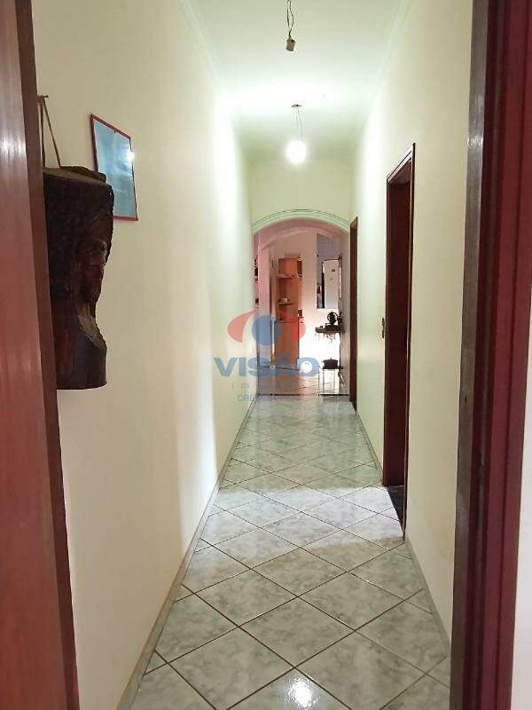 Chácara à venda no Parque das Bandeiras: 