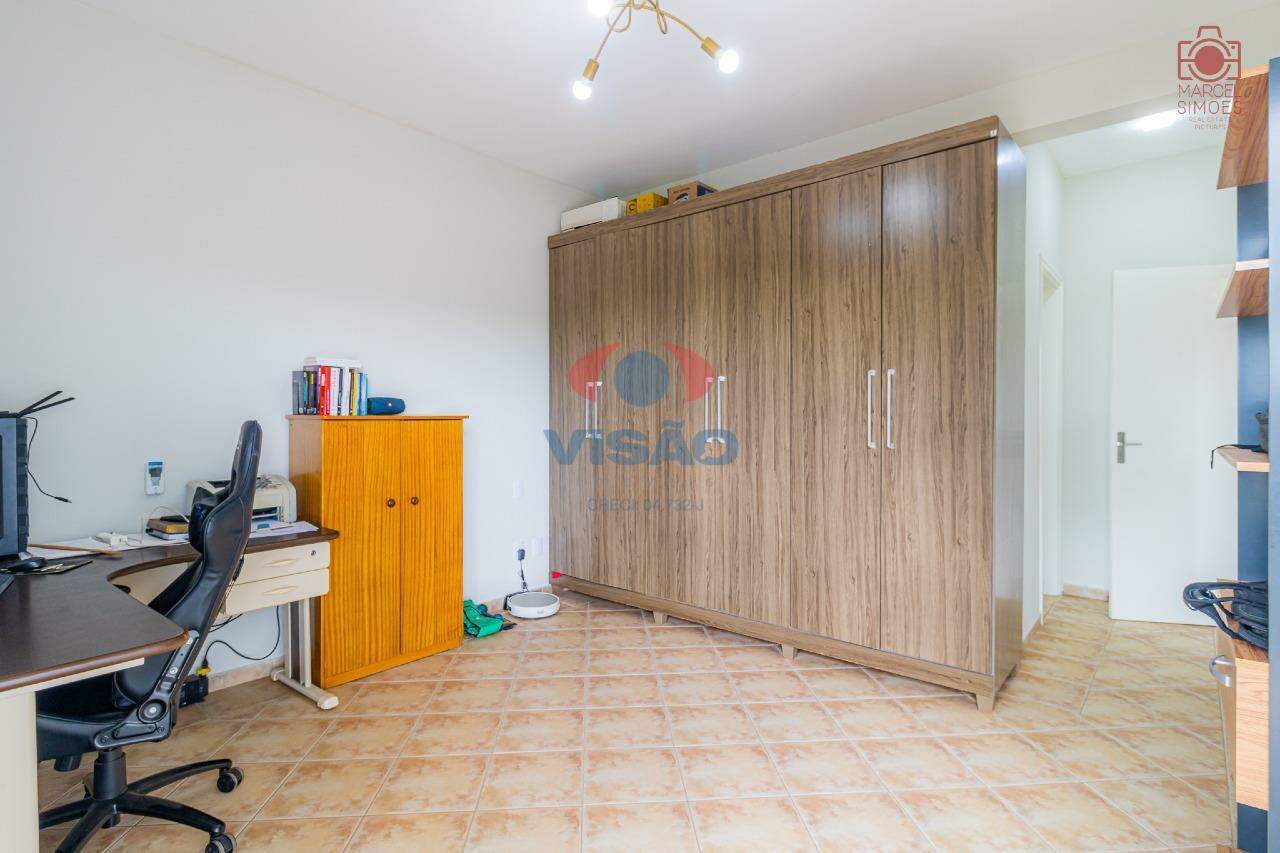 Casa em condomínio à venda no Terras de Santa Rosa II: 