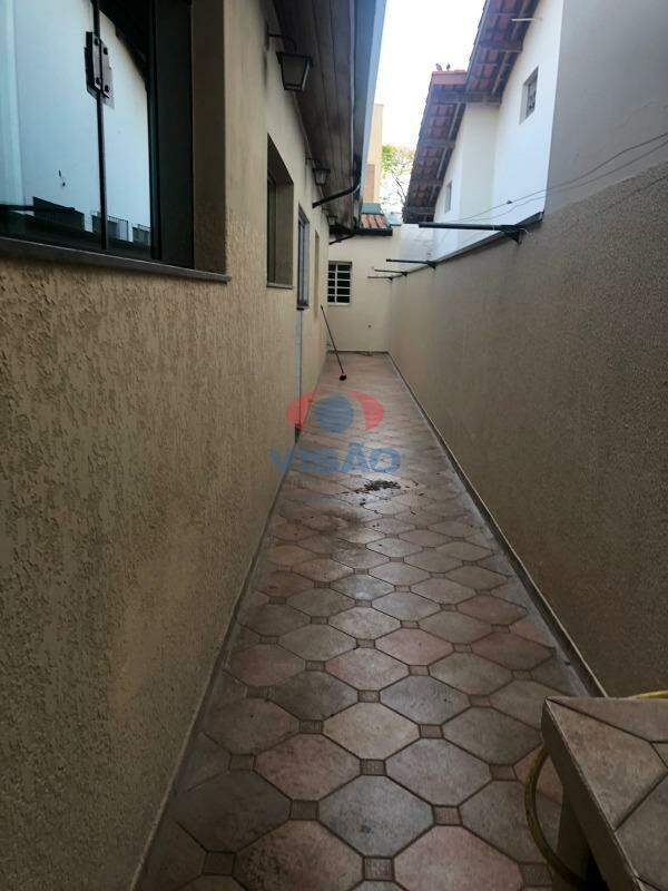 Casa à venda no Centro: