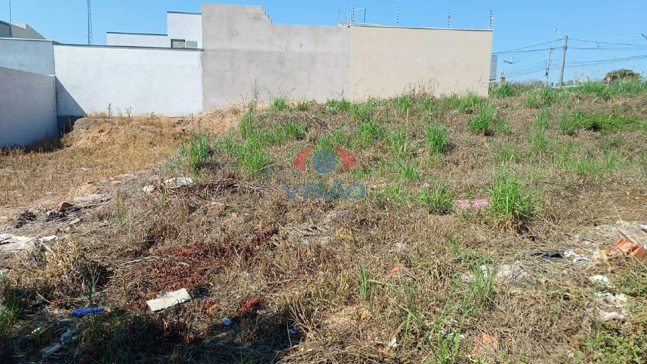 Terreno à venda no Jardim Moriyama: 