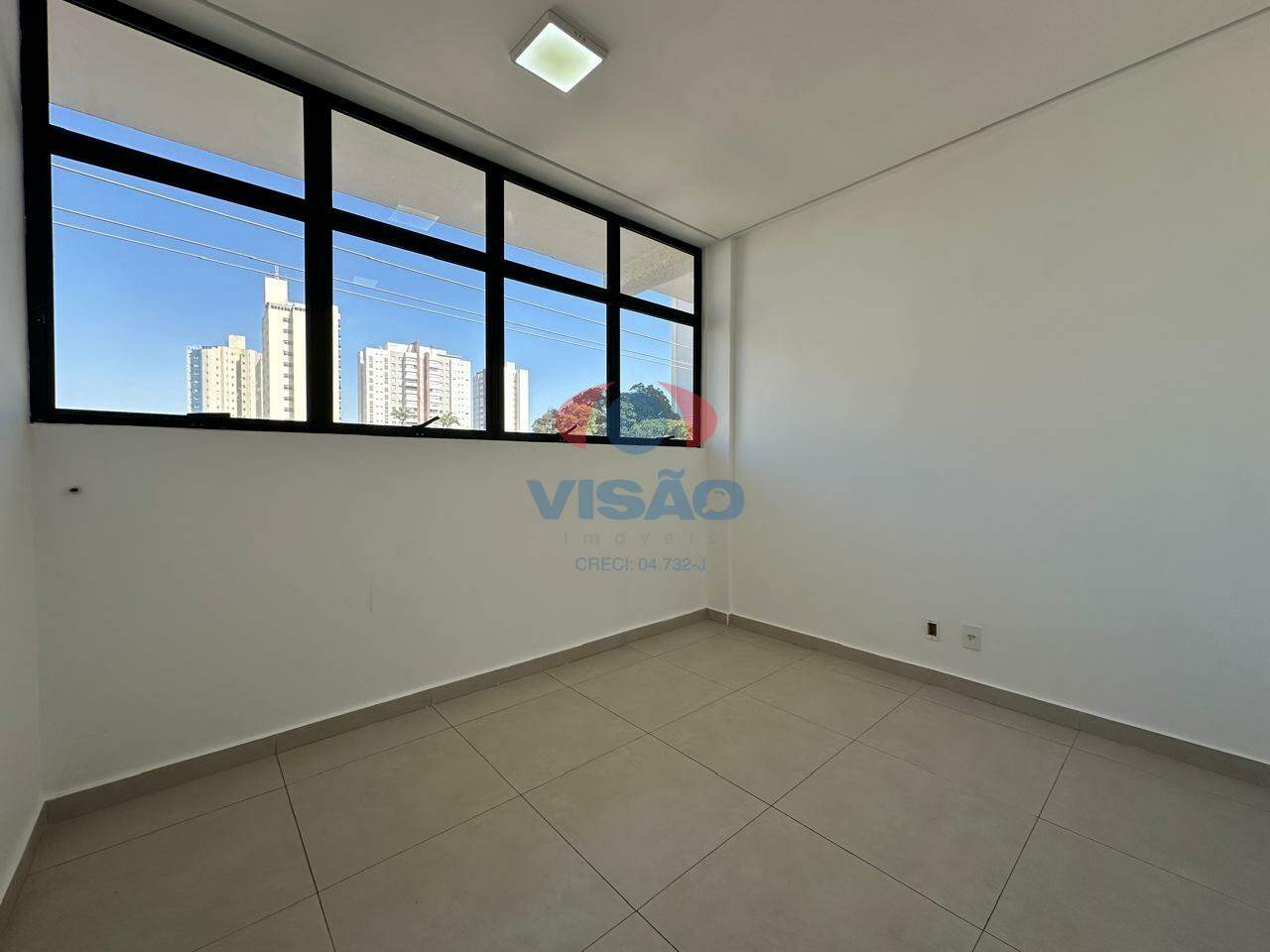 Sala para aluguel no Vila Sfeir: