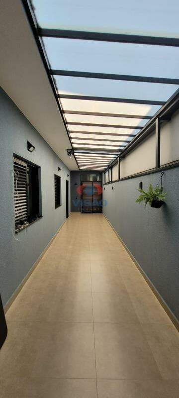 Casa em condomínio à venda no Jardins do Império: 