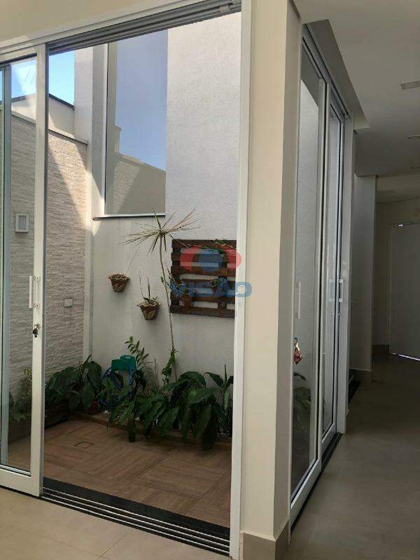 Casa em condomínio à venda no Residencial São Bento: 