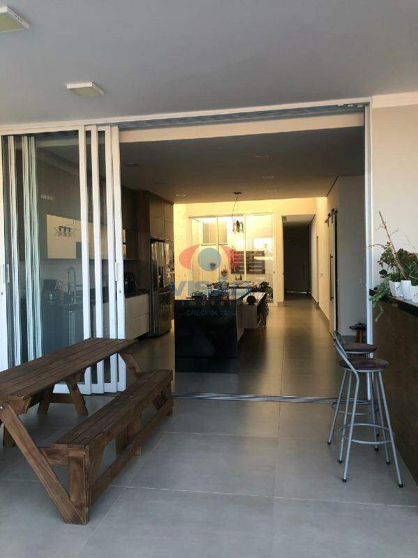 Casa em condomínio à venda no Residencial São Bento: 