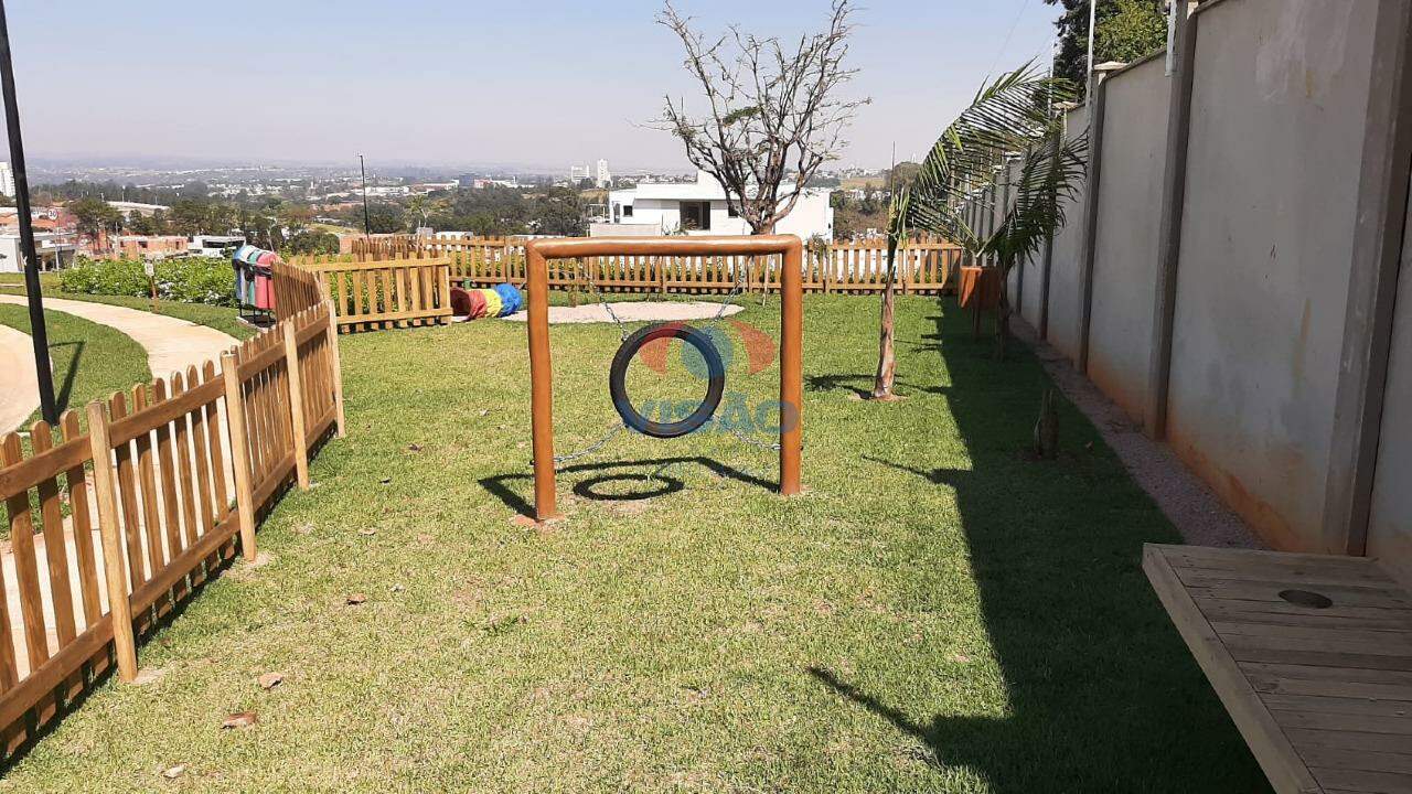 Terreno em condomínio à venda no Jardim Villa Sapezal: 