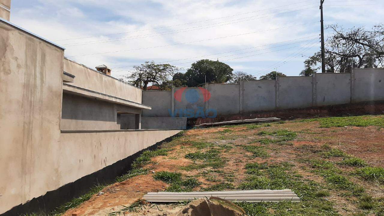 Terreno em condomínio à venda no Jardim Villa Sapezal: