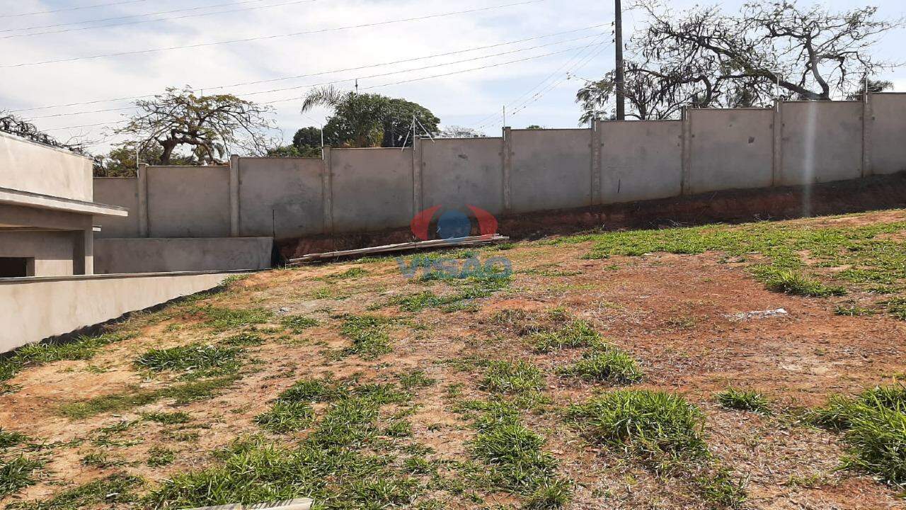 Terreno em condomínio à venda no Jardim Villa Sapezal: