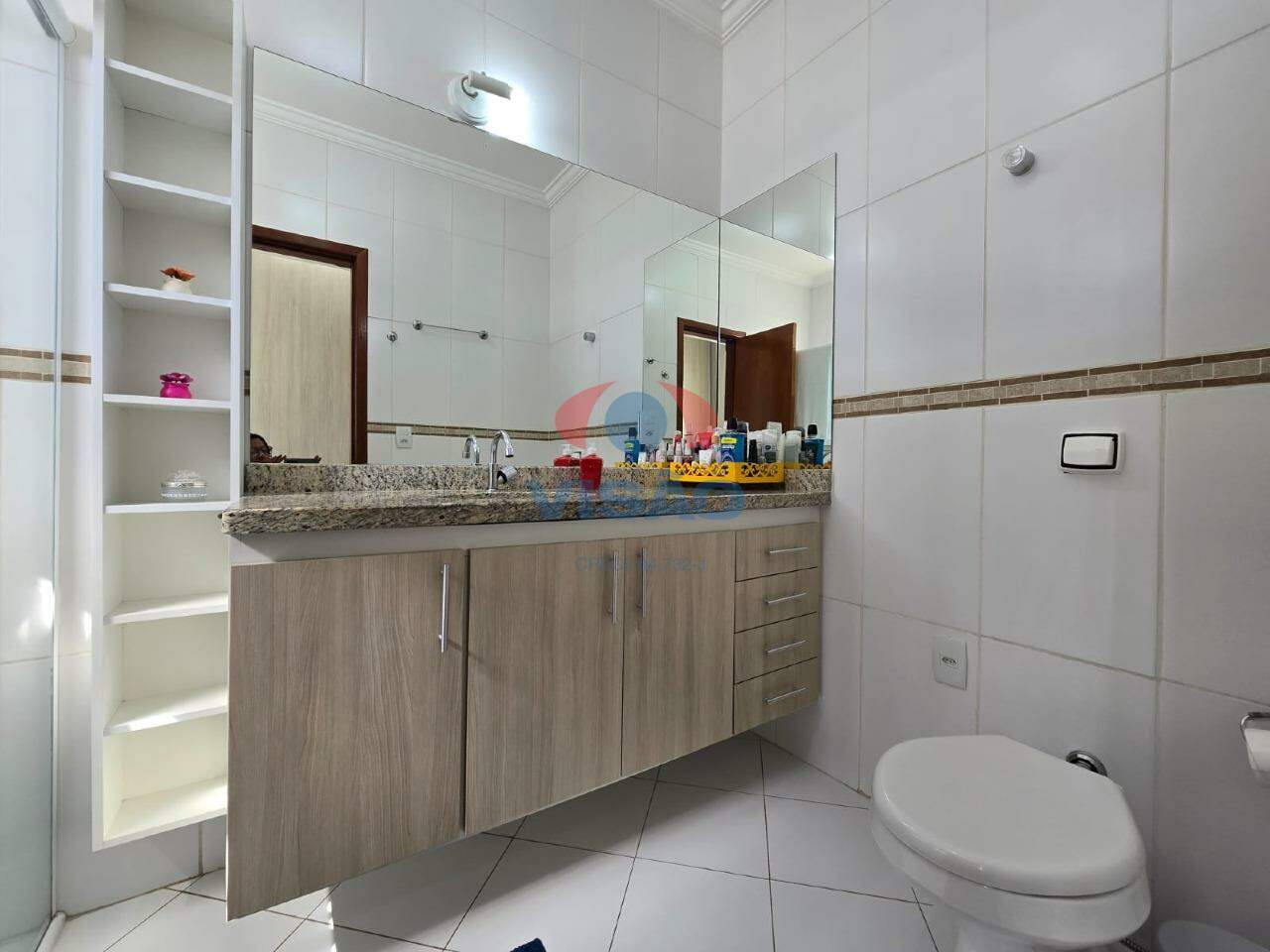 Casa em condomínio à venda no Villaggio Di Itaici: 