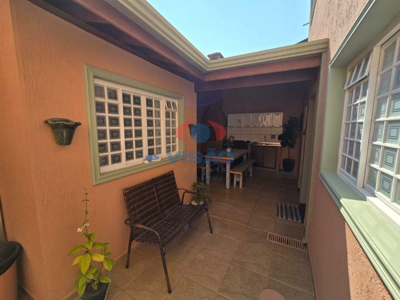 Casa em condomínio à venda no Villaggio Di Itaici: 