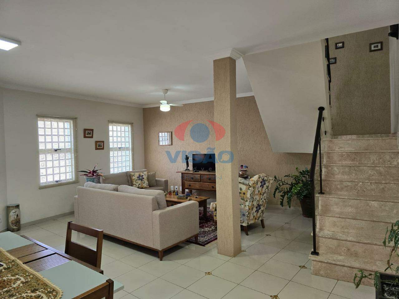 Casa em condomínio à venda no Villaggio Di Itaici: 