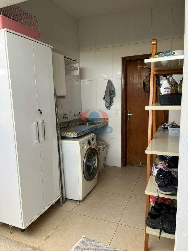 Casa em condomínio à venda no Jardim Reserva Bom Viver de Indaiatuba: 