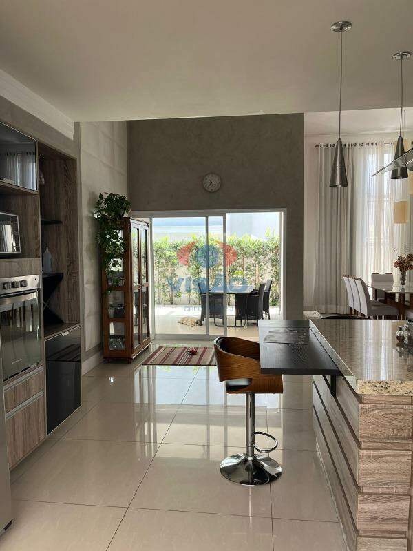 Casa em condomínio à venda no Jardim Reserva Bom Viver de Indaiatuba: 