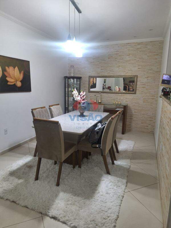 Casa à venda no Jardim Regina: