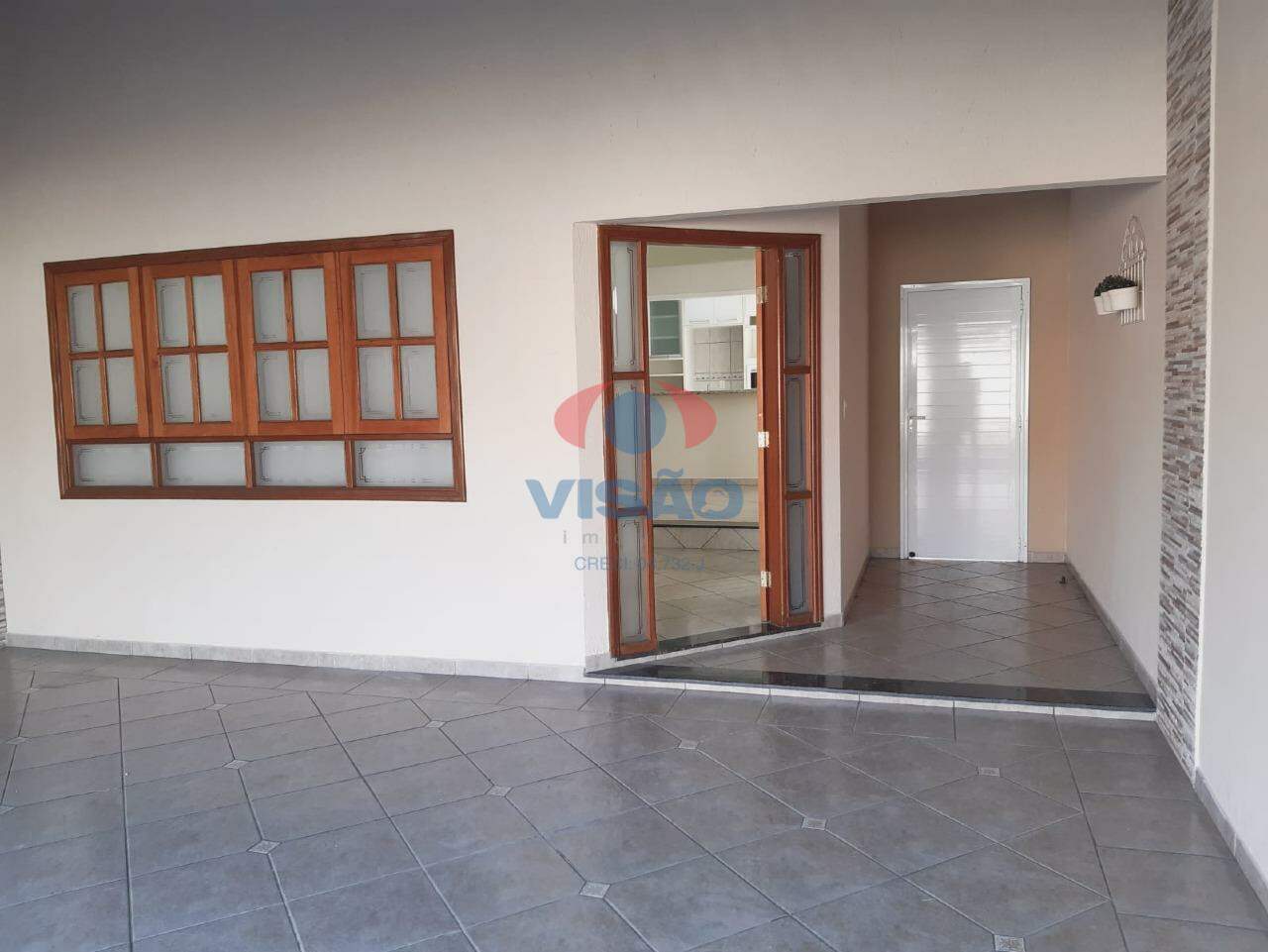 Casa à venda no Jardim Recanto do Valle: Garagem