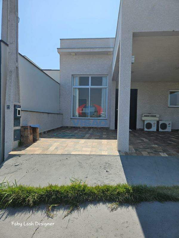 Casa em condomínio à venda no Jardins do Império: 