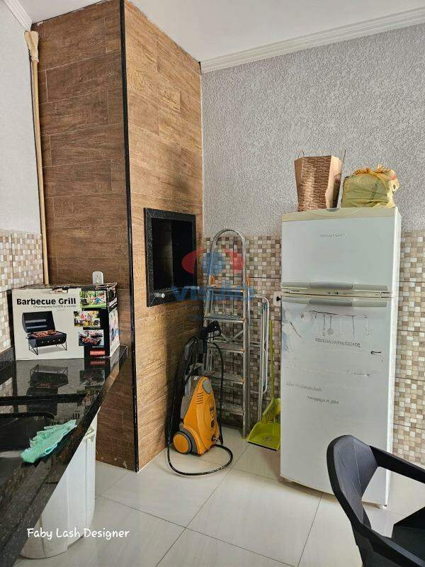 Casa em condomínio à venda no Jardins do Império: 