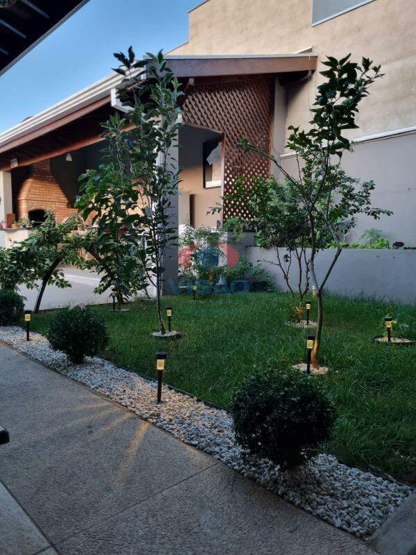 Casa - Sobrado à venda no Jardim Regina: 