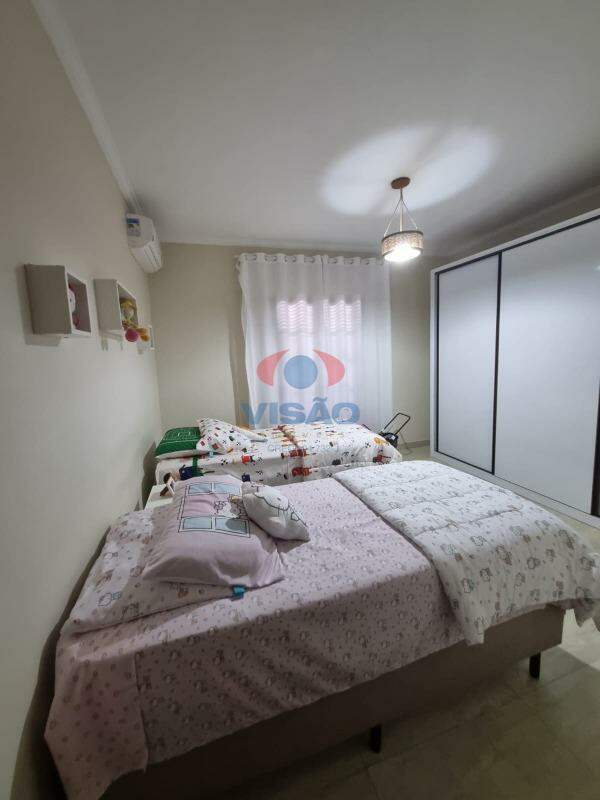 Casa - Sobrado à venda no Jardim Regina: 