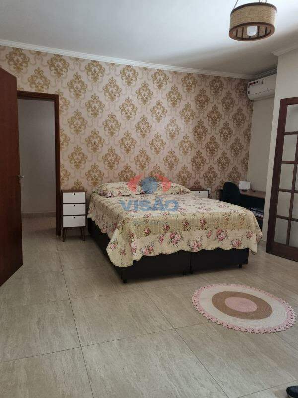 Casa - Sobrado à venda no Jardim Regina: 