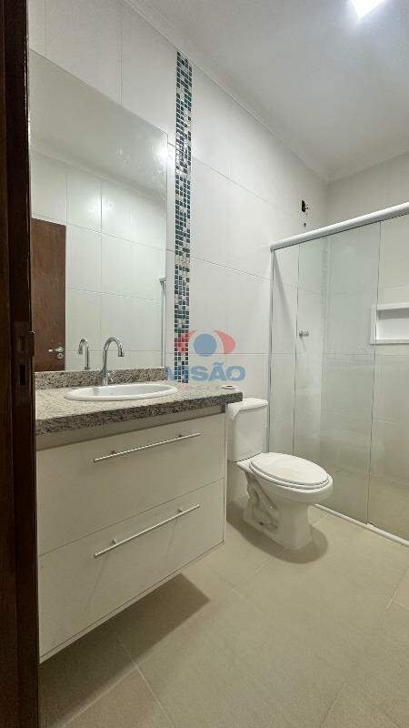 Casa à venda no Jardim Colonial: 