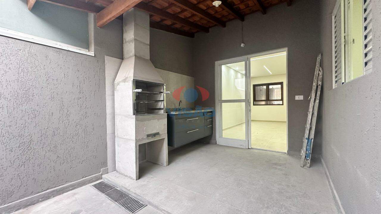 Casa à venda no Jardim Colonial: 