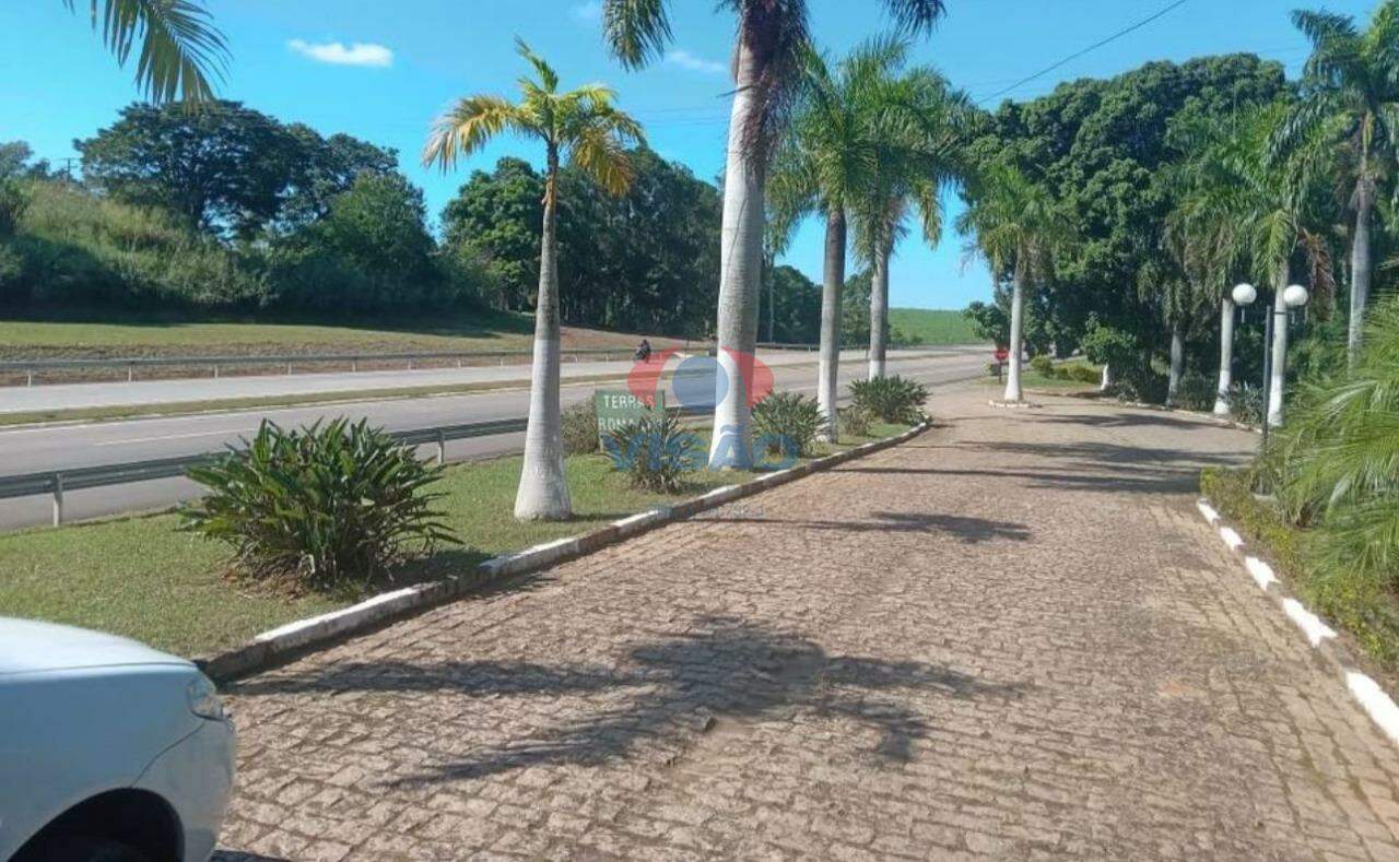 Chácara em condomínio à venda no Condomínio Fechado Piccolo Paese: 