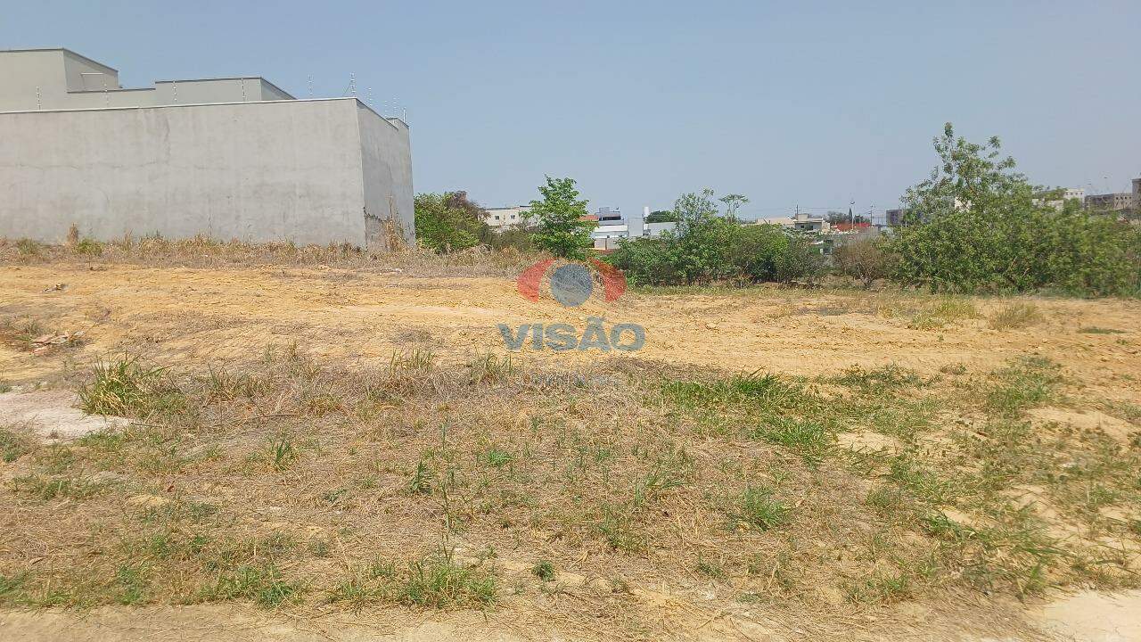 Terreno à venda no Jardim Moriyama: 